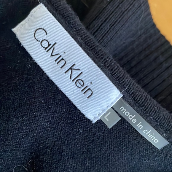 Calvin Klein Black Cardigan Cropped Fit Ruffle Detail Preppy Office NWT Sz Large - Picture 3 of 8